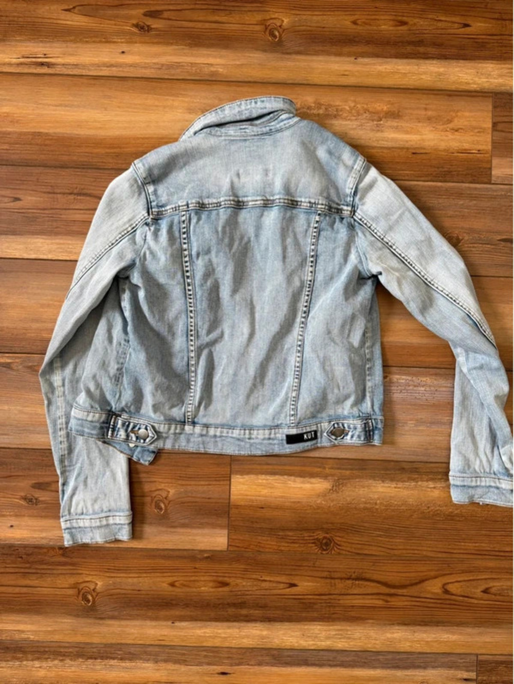 Kut from the cloth jean jacket light wash size small - Picture 2 of 3